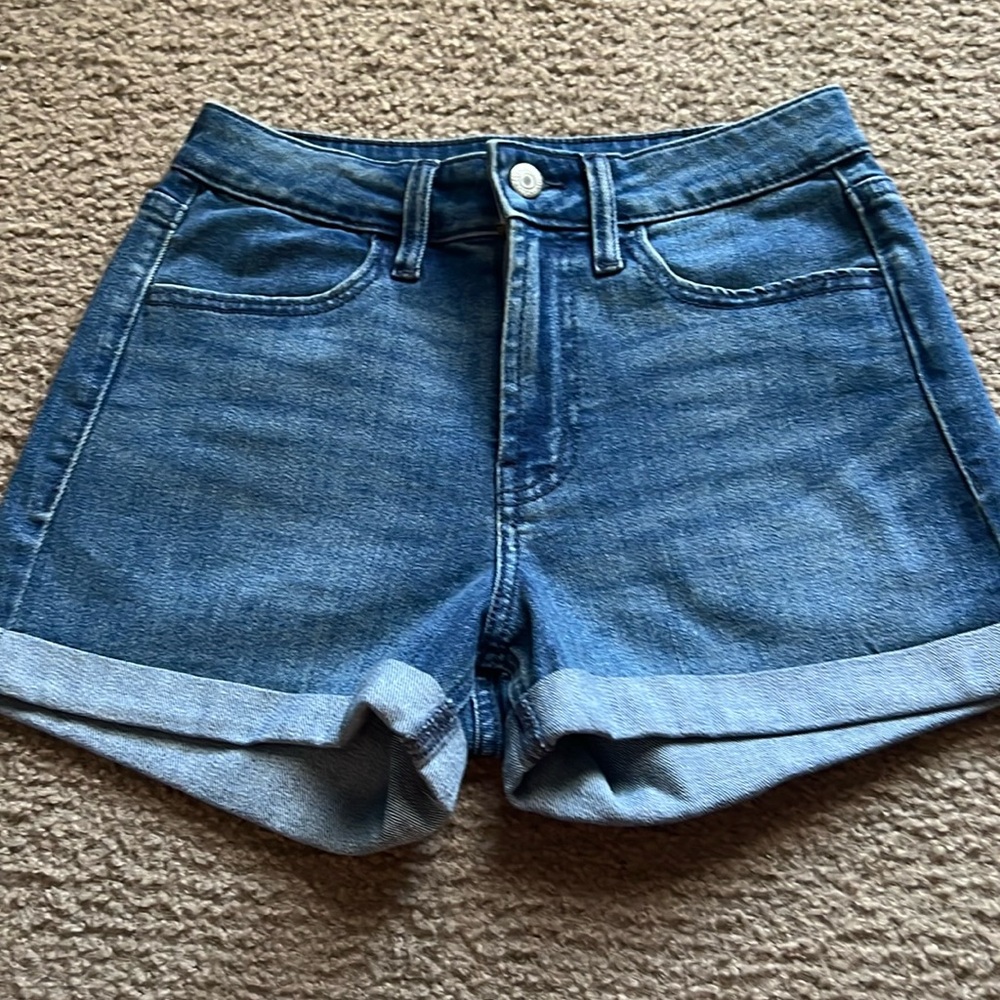 shorts women
